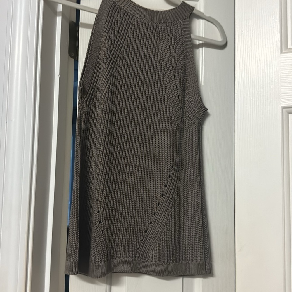 Brown sweater - Picture 4 of 6